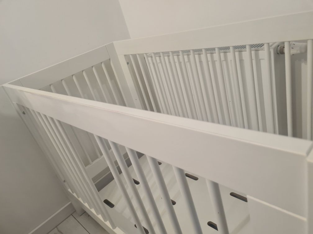 Łóżko dziecięce łóżeczko Pinio Basic 120 x 60
