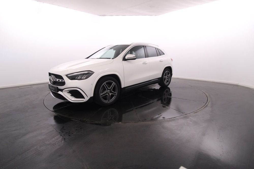Mercedes-Benz GLA 180 d AMG Line