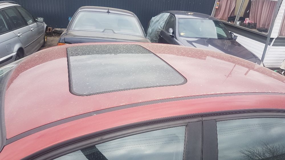 Maska błotnik zderzak lampa drzwi BMW E46 sienarot metallic