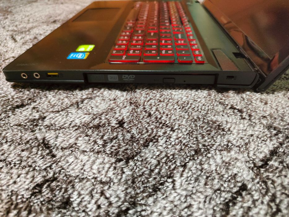 Lenovo IdeaPad Y510p | Intel Core i7 | 16GB DDR3 | 1TB SSD | JBL