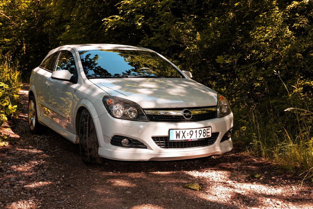 Opel Astra H OPC Line 2.0 Turbo