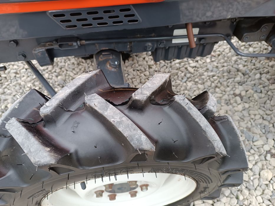 Японський мінітрактор.Трактор Кубота Gl.