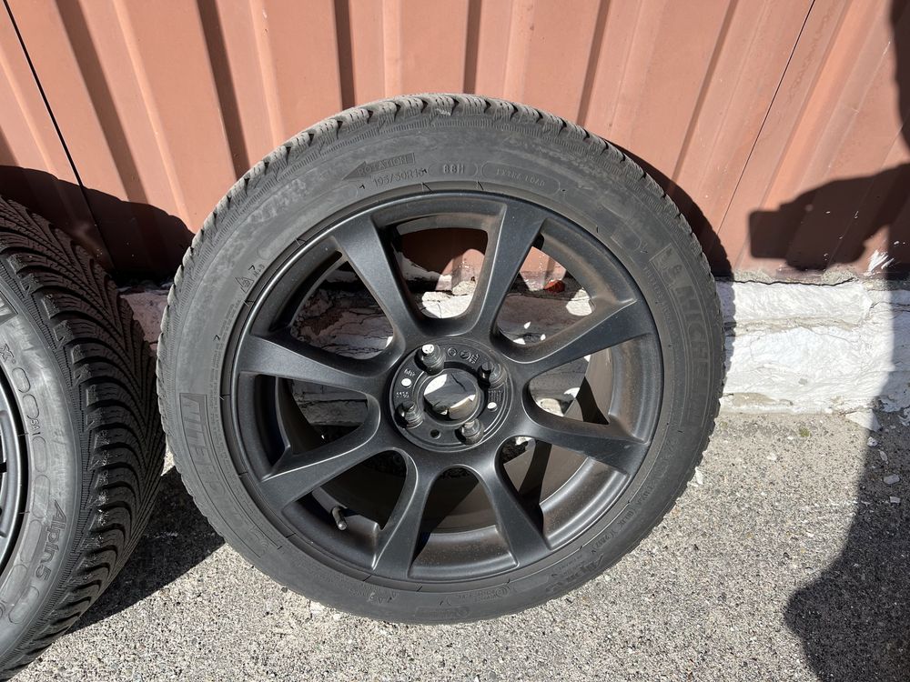 Оригинальные диски Fiat 16 + зимняя резина Michelin 195/50 r16