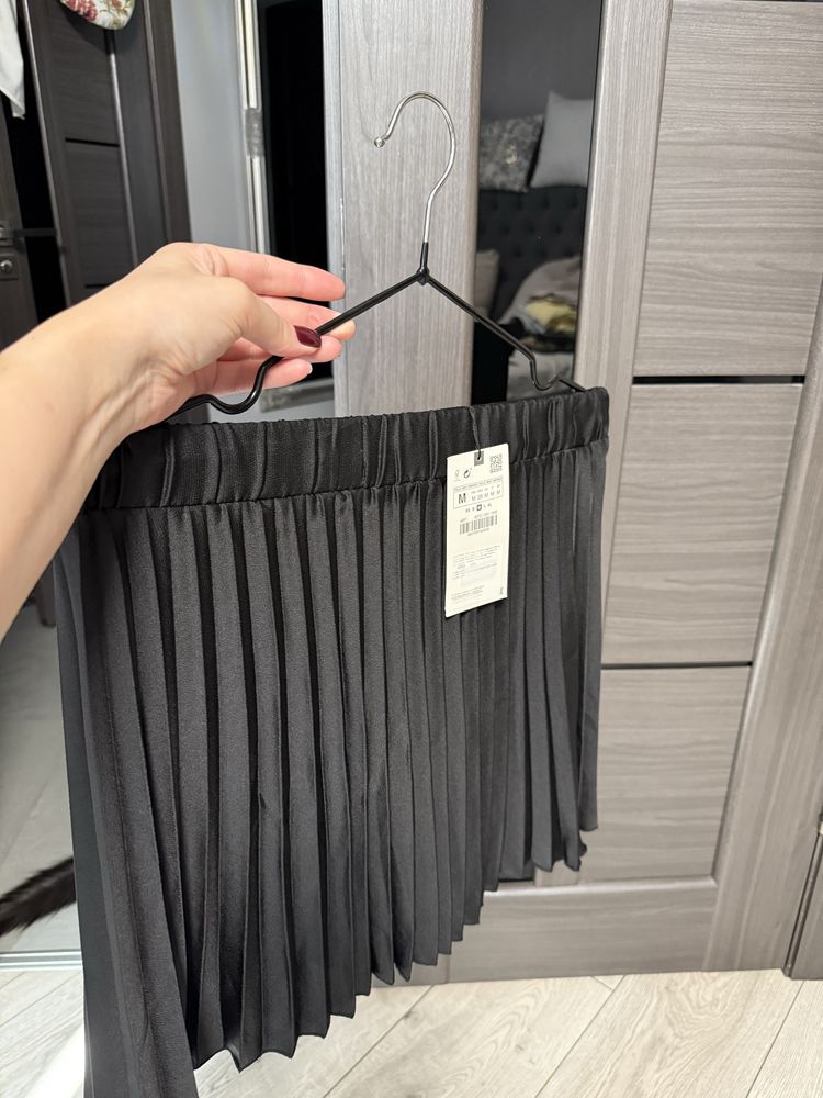 Спідниця плісе Zara