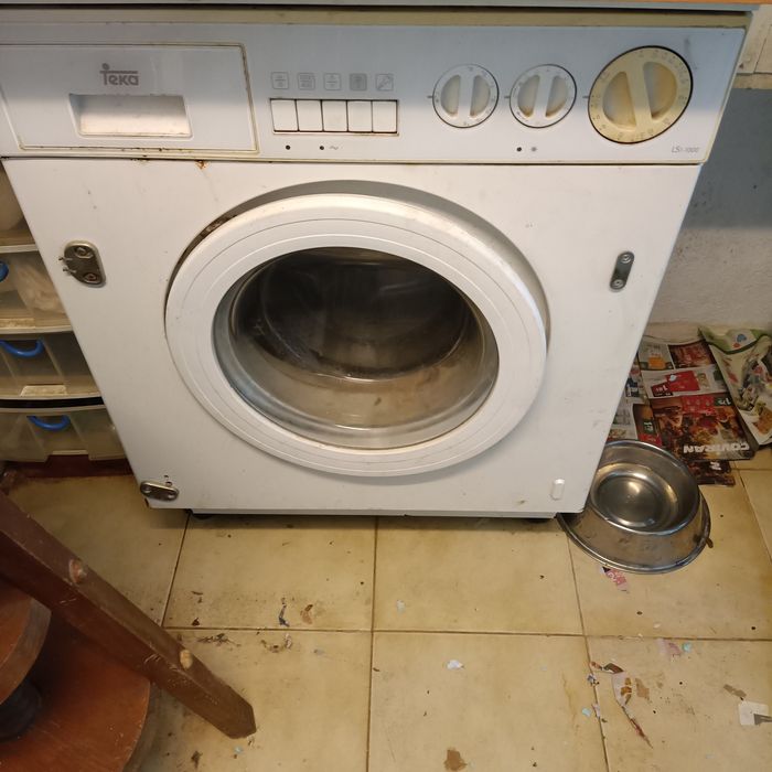 Máquina de lavar roupa e secar para peças