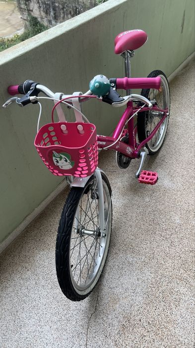 Bicicleta de menina roda 20