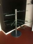 Mesa de vidro giratória