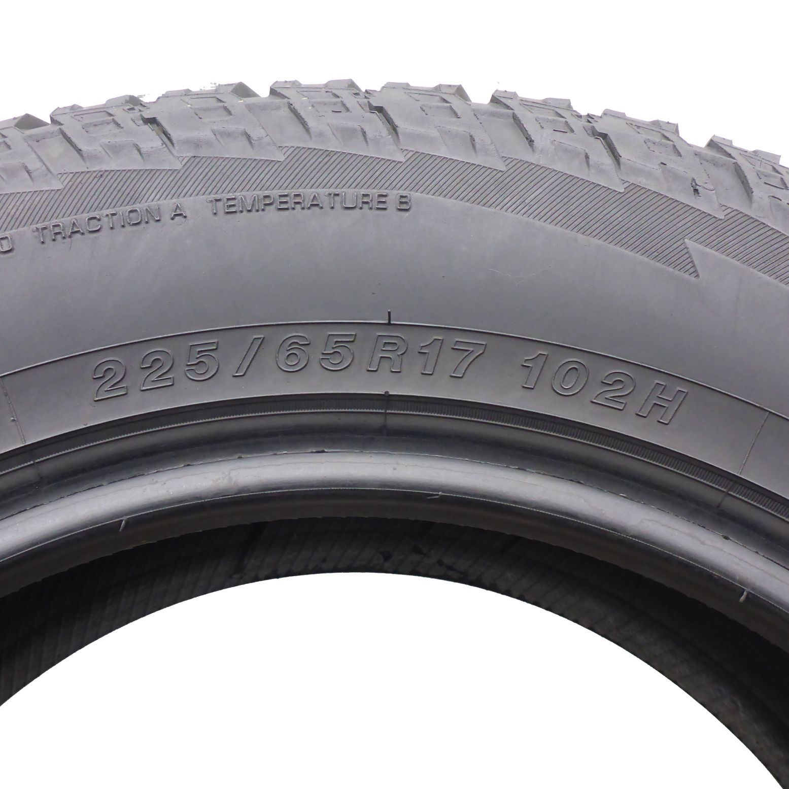 225/65/17 Yokohama 225/65R17 102H Geolandar A/T Wielosezon 2016 7,2mm
