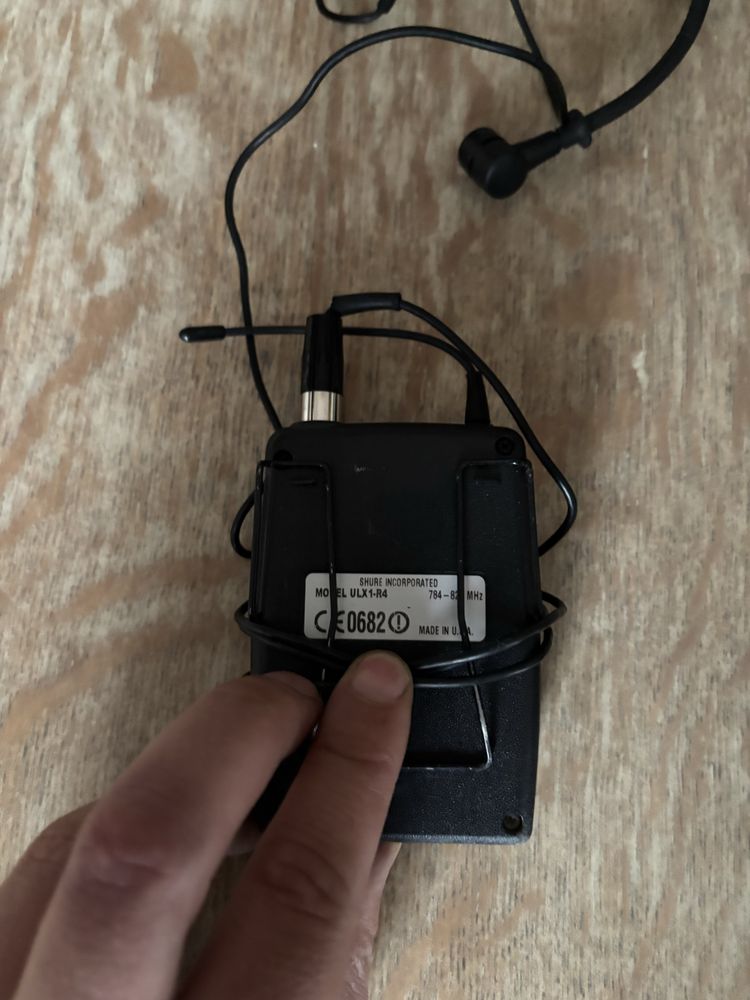 Bodypack SHURE ULX1-R4