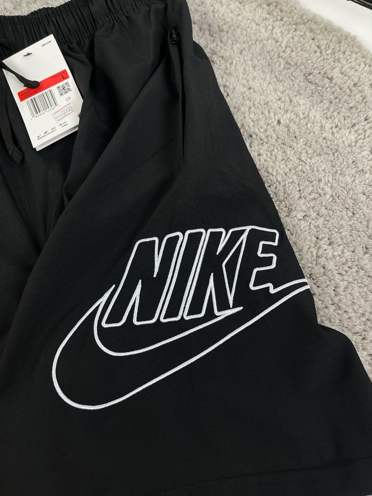 РОЗПРОДАЖ! Нейлонові шорти Nike / можливий опт