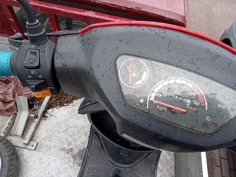 Skuter Toros El Rio 50 ccm po serwisie plastiki do poprawek