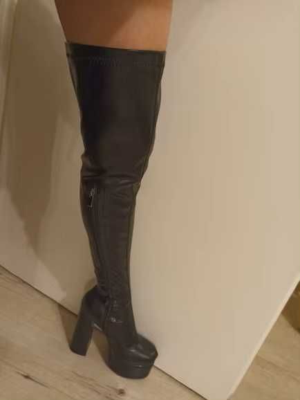 Kozaki  na wysokim koturnie