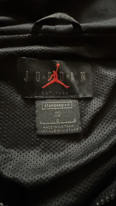 Вітровка Nike Jordan L