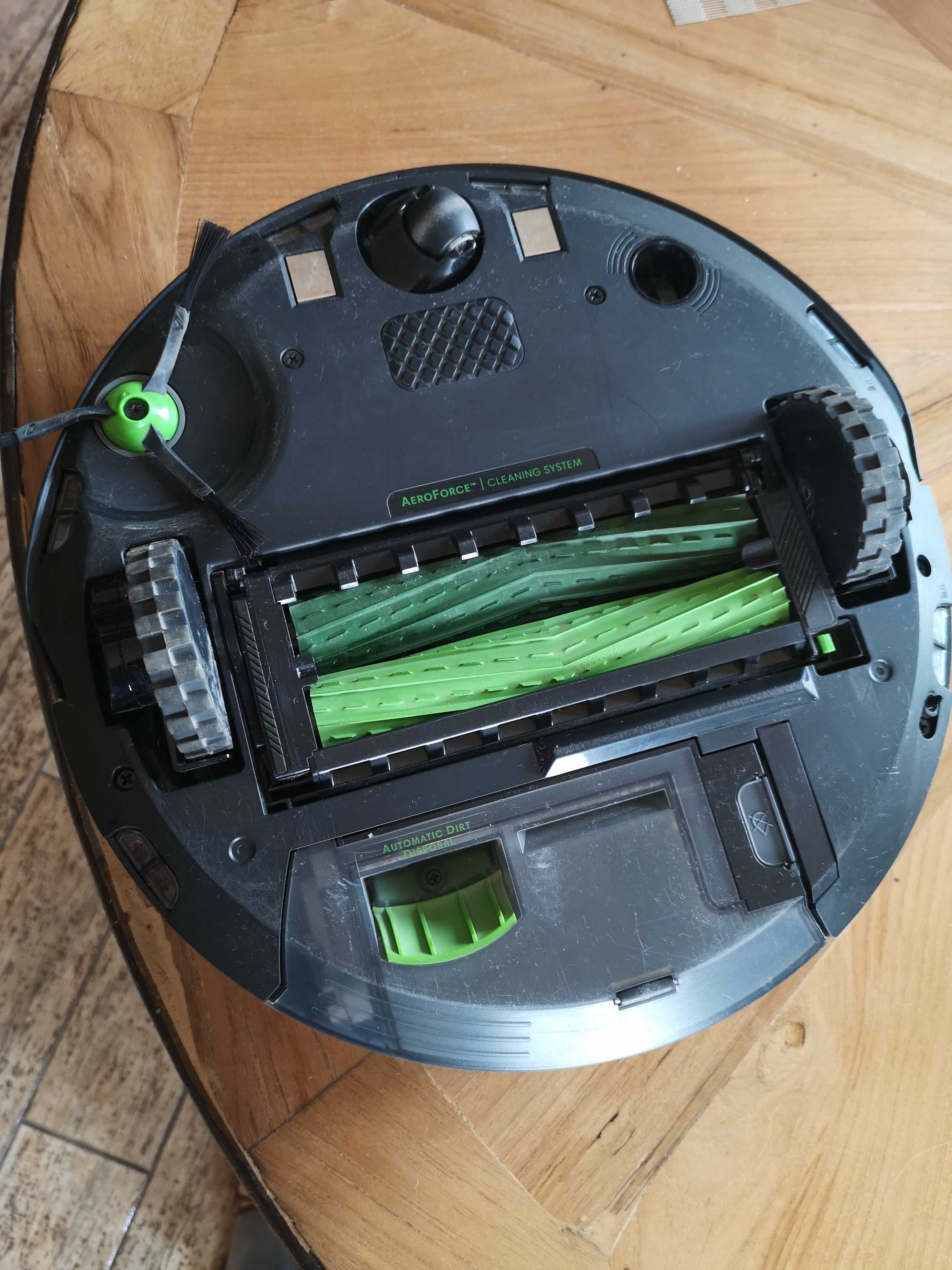 Робот-пилосос iRobot Roomba J7+