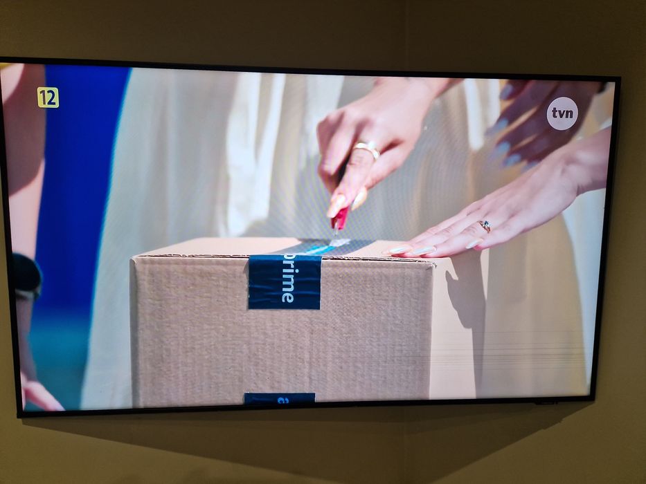 Telewizor Samsung  50 cali LED 4K UHD Tizen Smart TV wifi  tanio !!