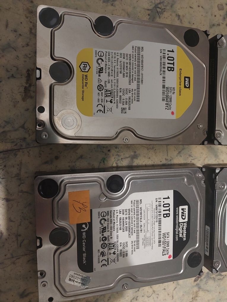 Dysk twardy 1 TB HDD  1000GB