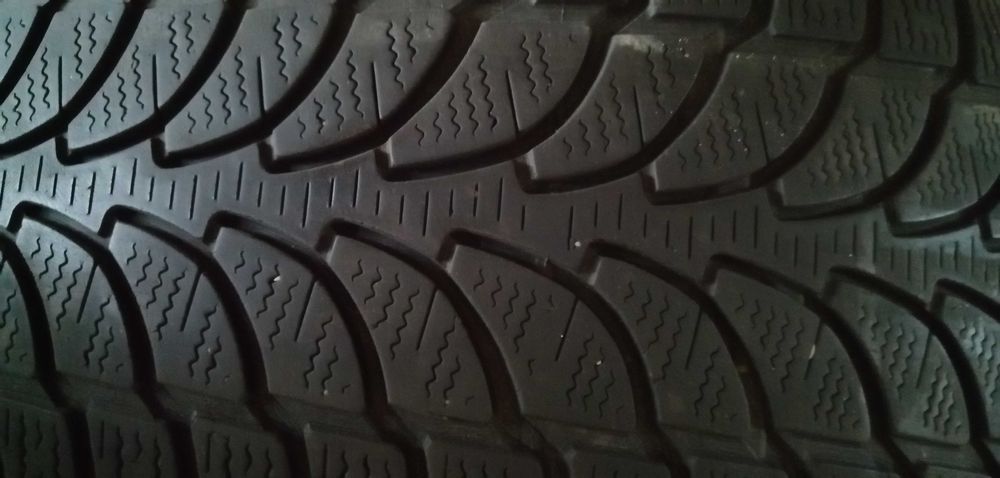 225/65/17 bridgestone 2szt zimowe