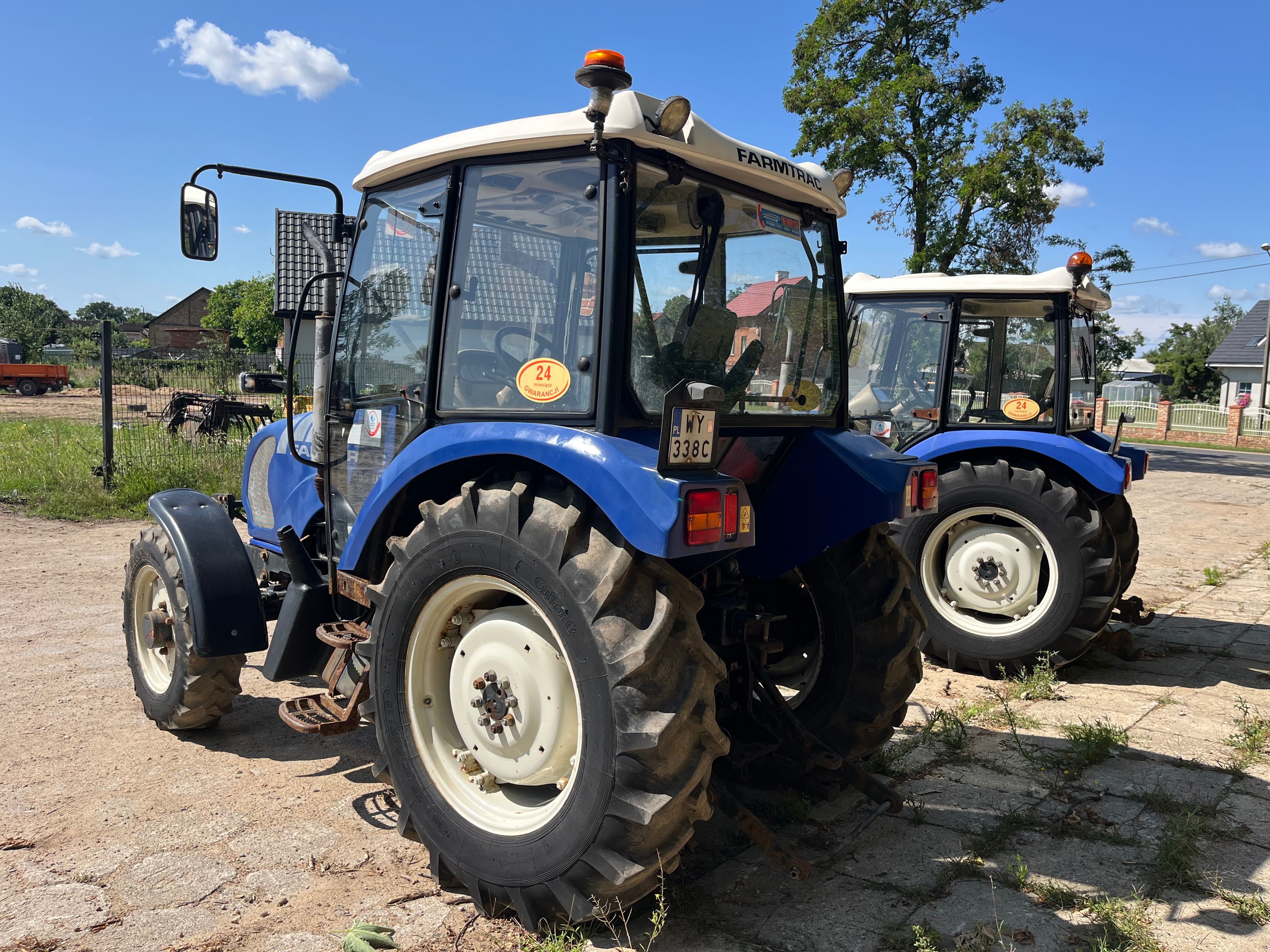 Ciągnik FARMTRAC 555 dt 2016 r tuz przedni