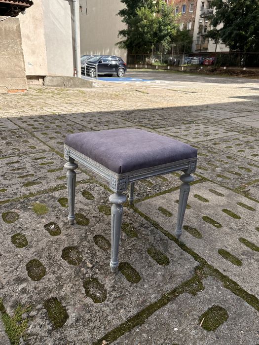 Puf / taboret w stylu retro