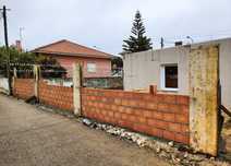 Empreiteiro - trabalhos de construção civil .