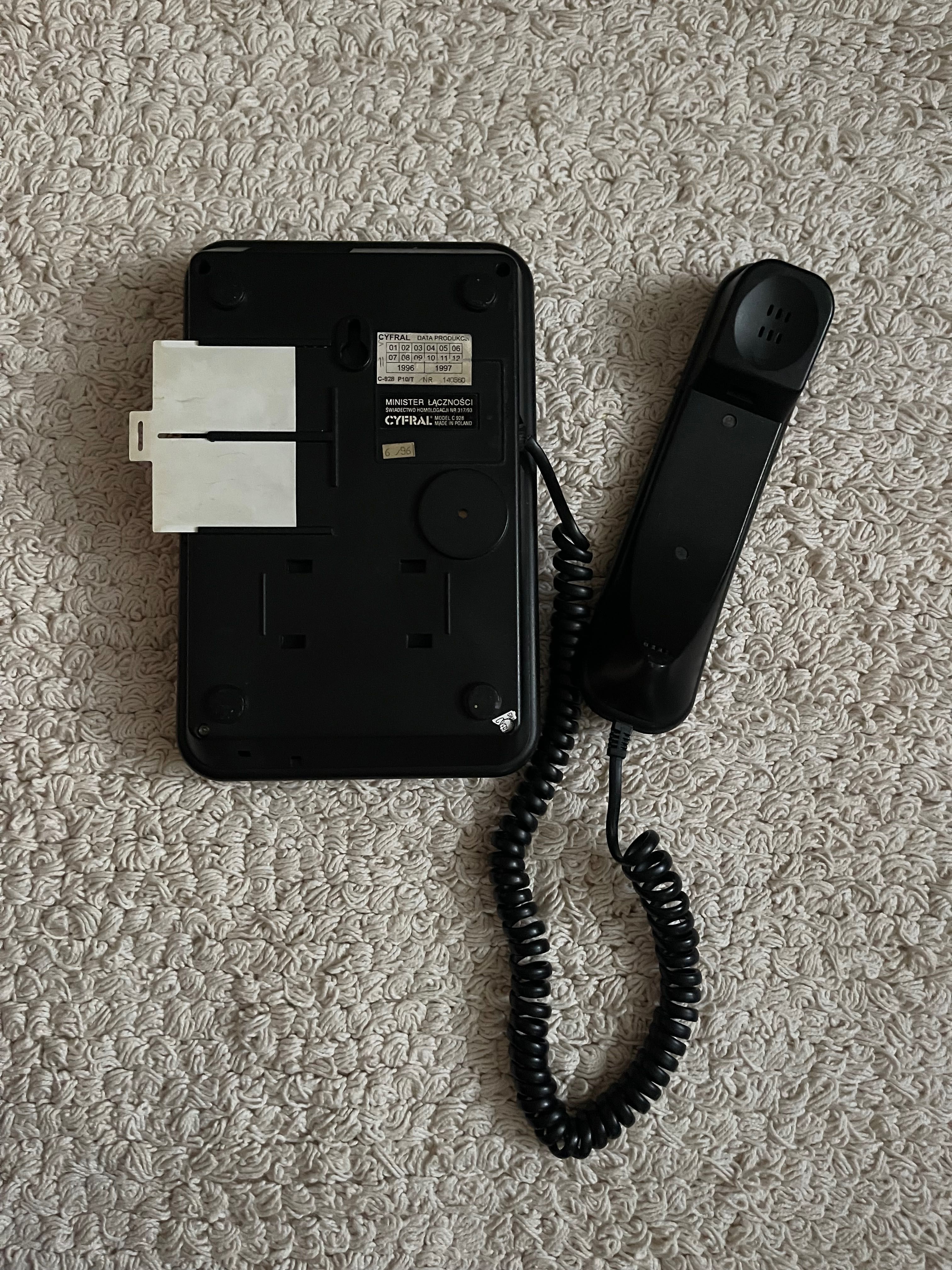 Telefon stacjonarny