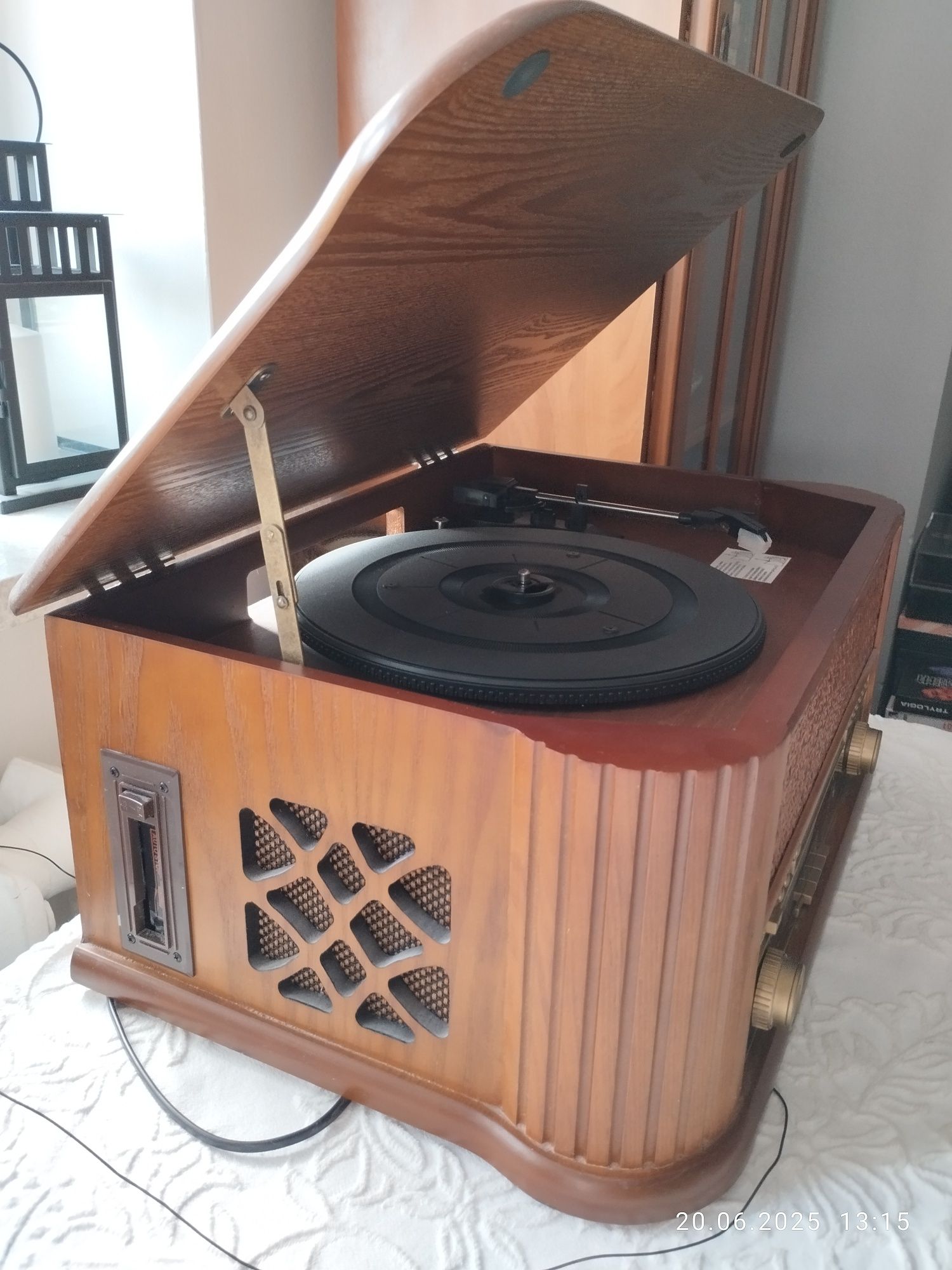 Sprzedam retro gramofon