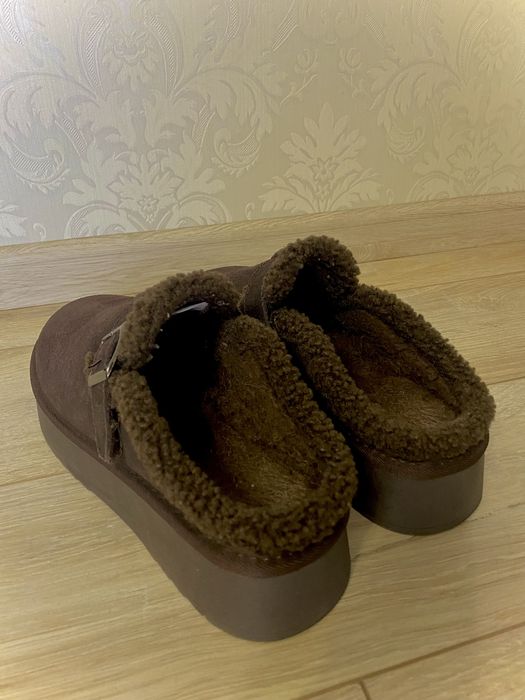 Угги коричневі короткі