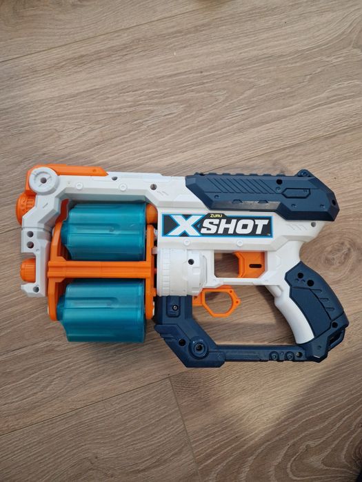 Nerf - Pistolet X-Shot Xcess plus pistolet nerf rekin 
ZURU X-Shot XCE