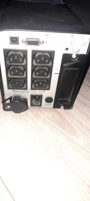 ДБЖ Безперебійник ( безперебойник) APC 750