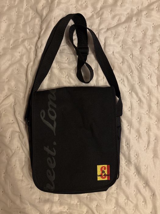 Modna listonoszka heet&London