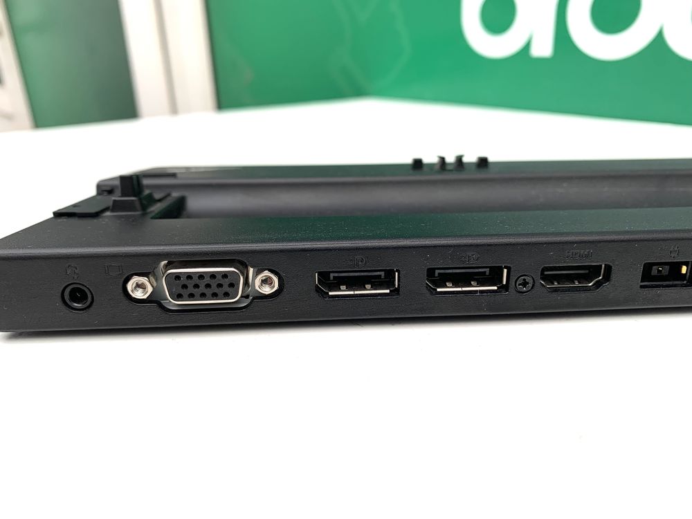 Докстанція порт-реплікатор Lenovo 40AJ Ultra Dock