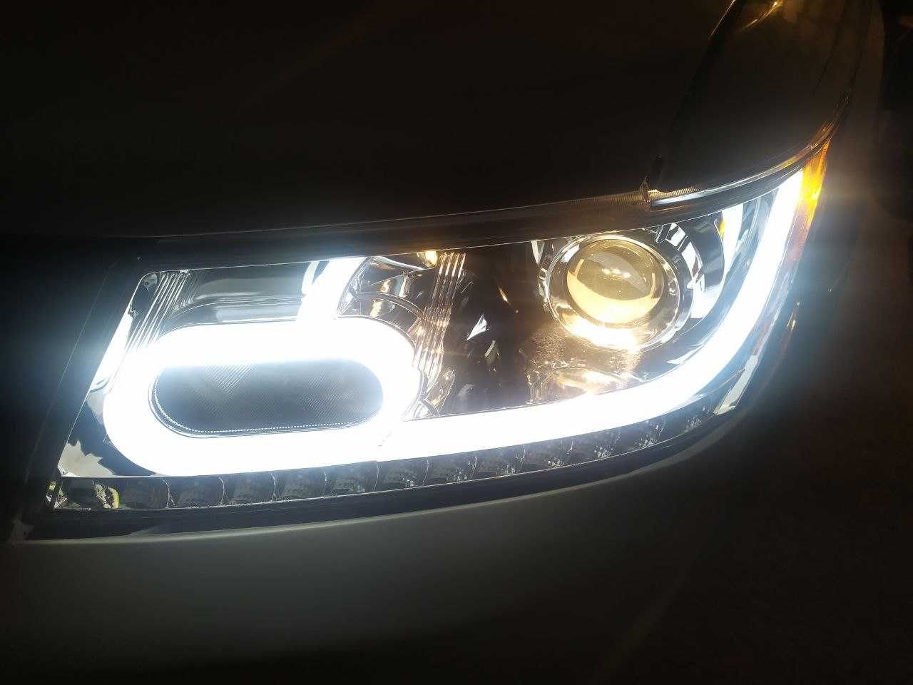 Фары dodge journey, Fiat Freemont LED+Галоген