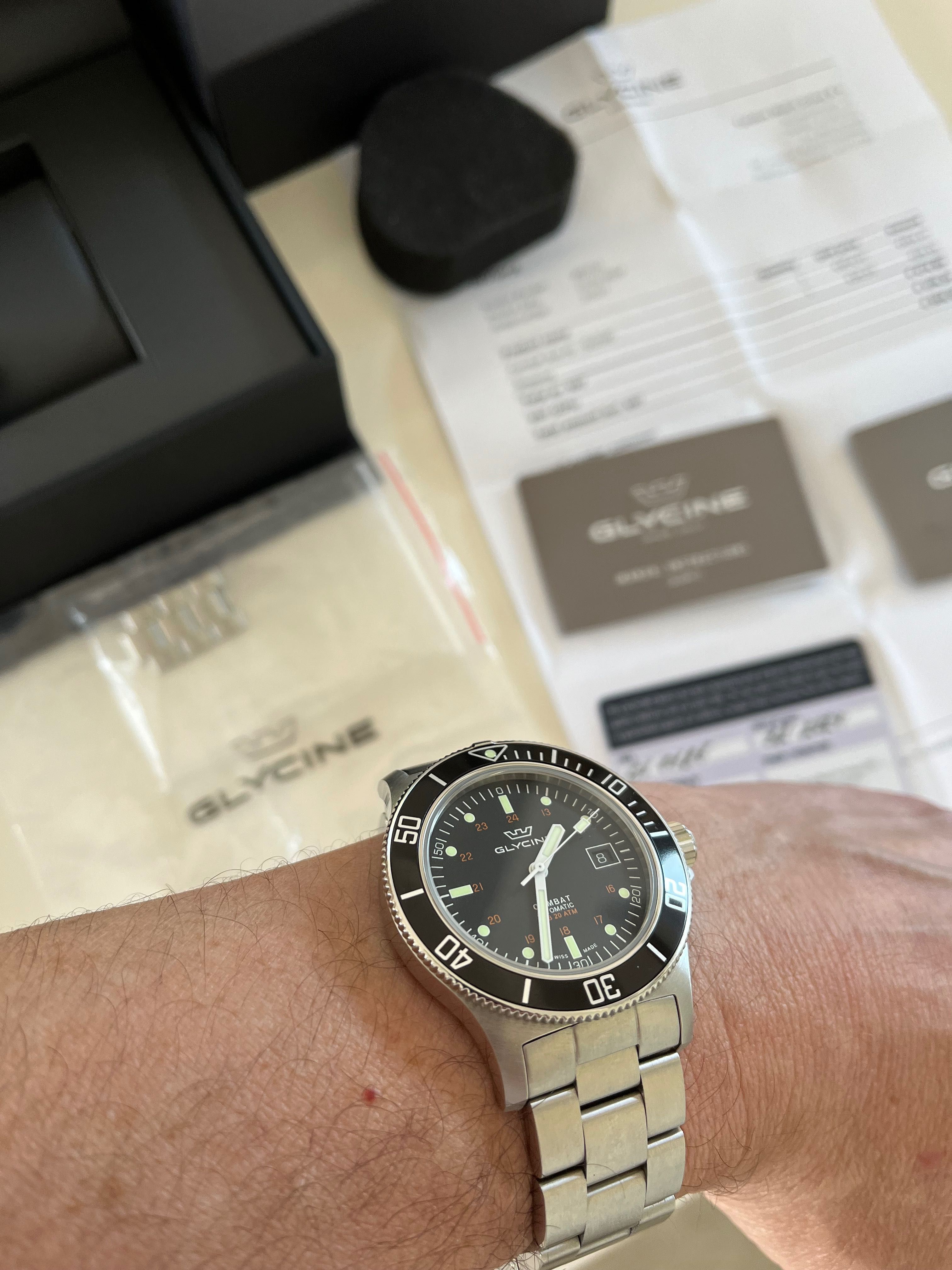 Glycine combat sub automatic