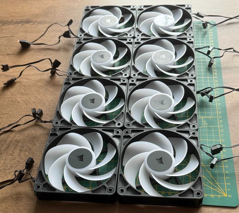 Corsair RS120-R Wentylatory Reverse ARGB PWM 2x 4szt. Gwarancja FV