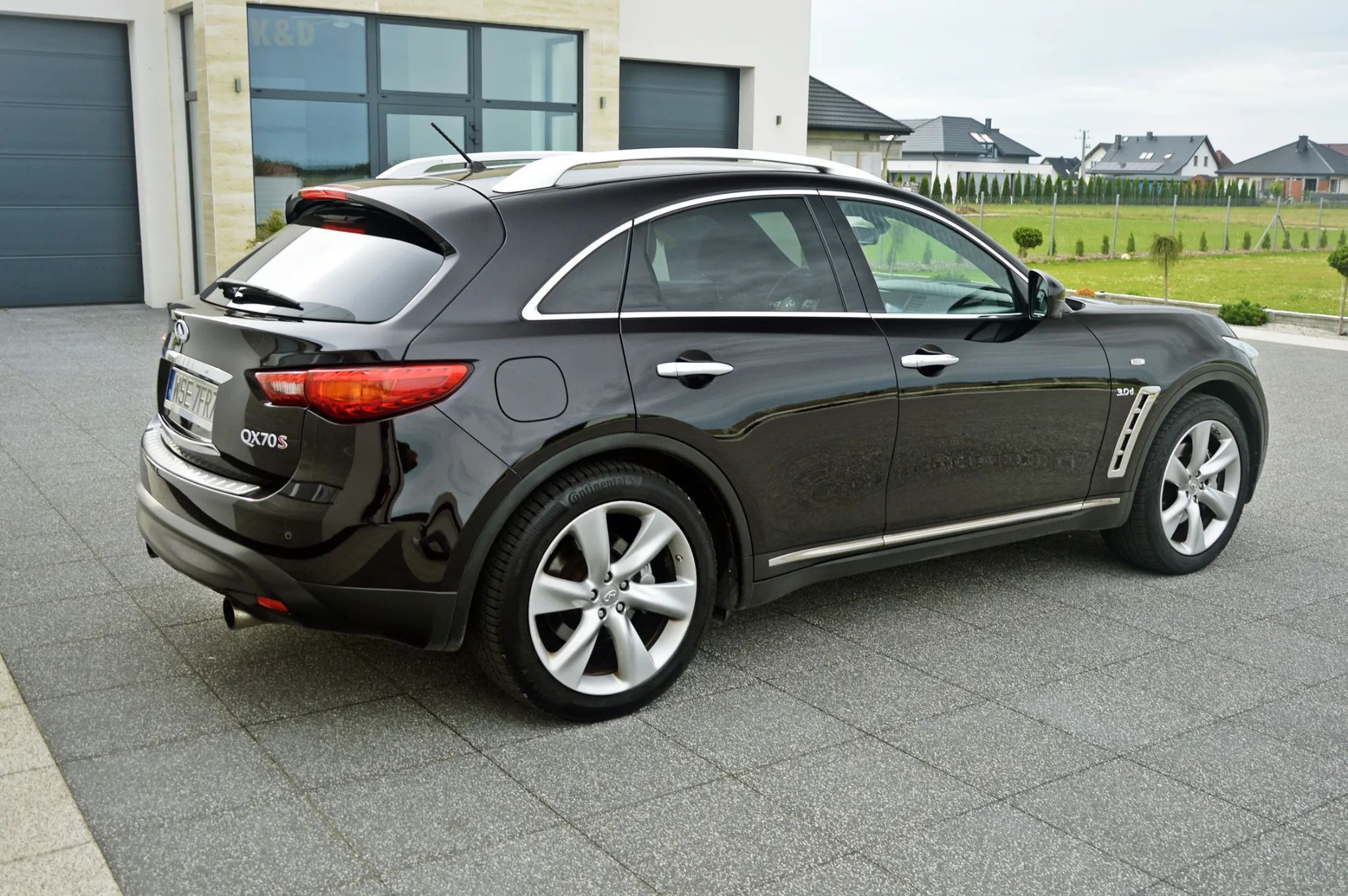 Infiniti QX70 Infiniti QX70 3.0d BEZWYPADKOWY TopView360 SalonPL