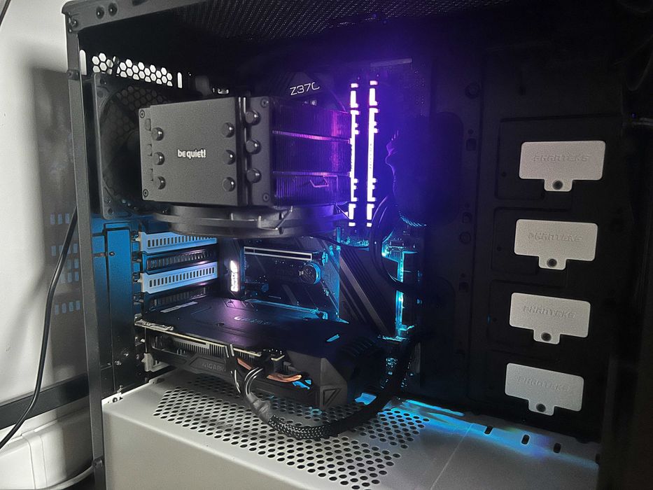 Komputer gamingowy - i5-8600K, GTX 1060 6GB, 16GB RAM, Z370,  M2 500Gb