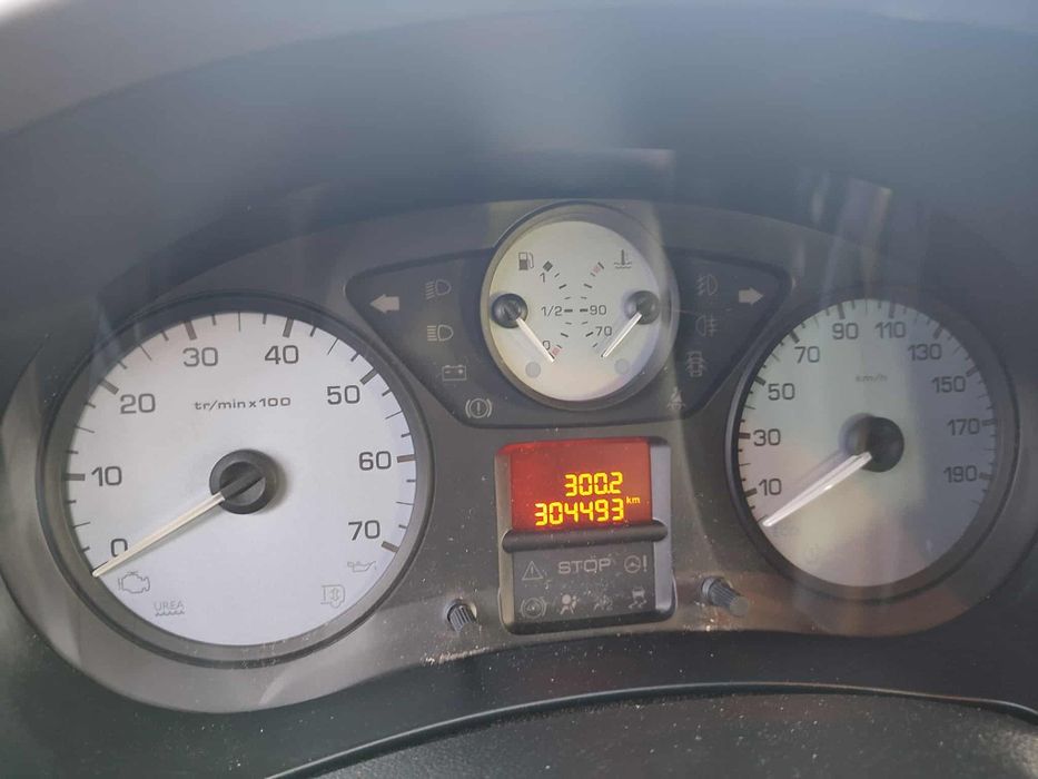 Sprzedam Peugeot partner Tepee 1.6 HDI, Salon Polska 2017r.