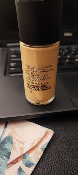 Podkład Mac studio fix