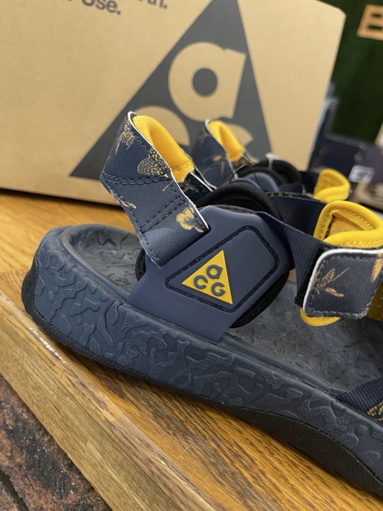 Сандалі Nike Agg Air Deschutz + SE