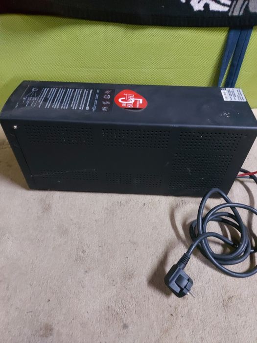 Безперебійник ИБП Powercom BNT-3000A 24в 1800Вт