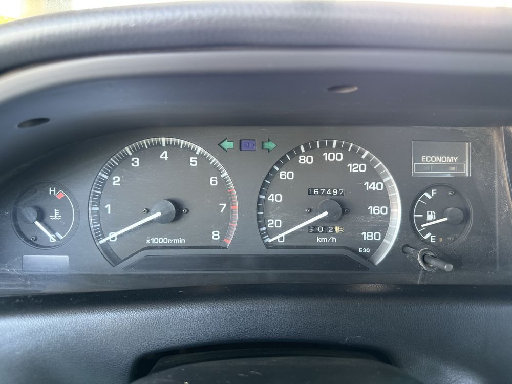 Toyota Corrola (HOEE90)