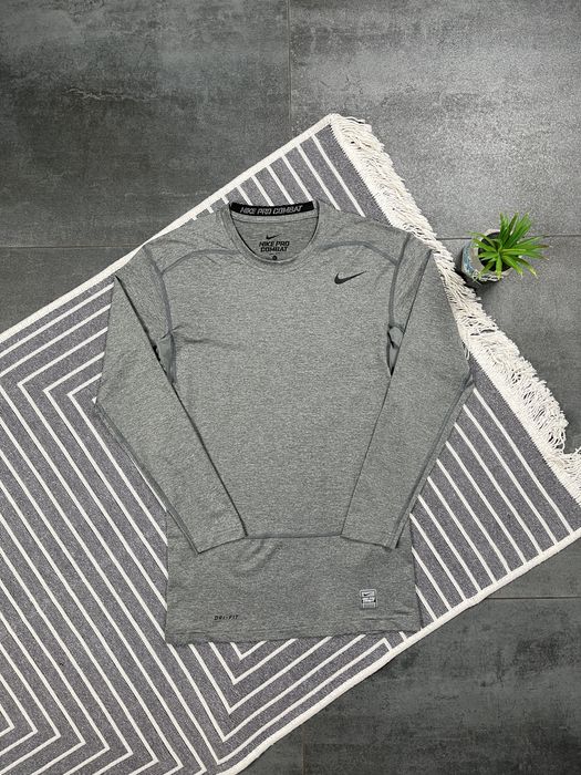 Чоловічий спортивний лонгслив рашгард Nike Pro Combat