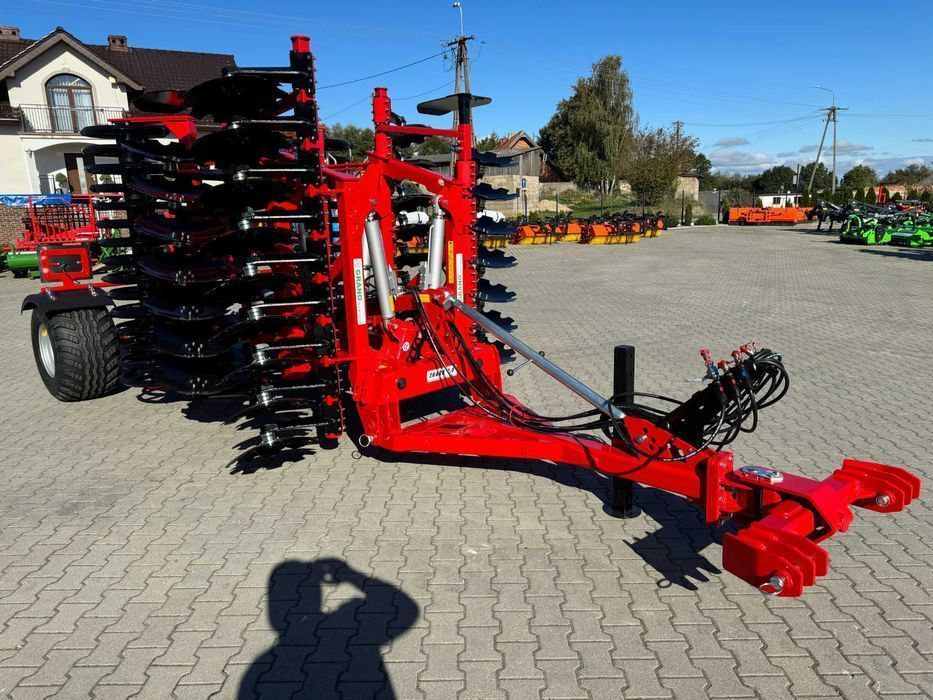 Brona talerzowa hydrauliczna Grano System SHS 4 siłowniki wózek