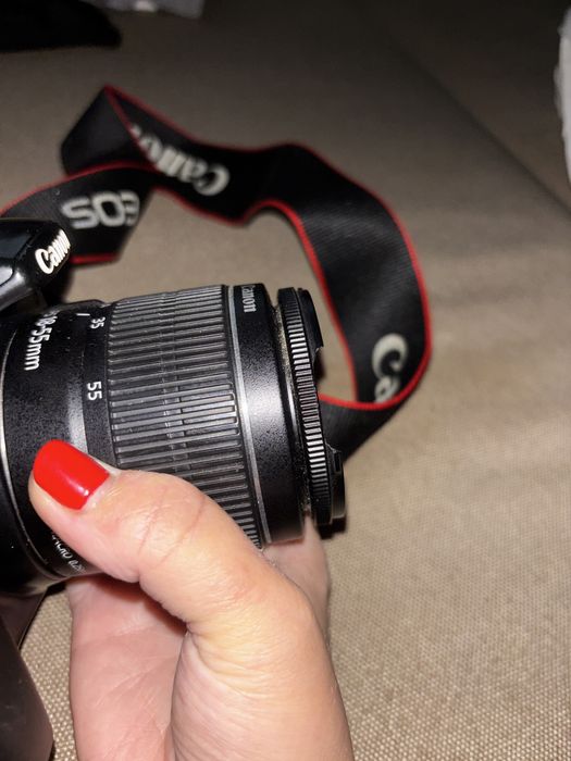 Фотоапарат canon EOS 1100D