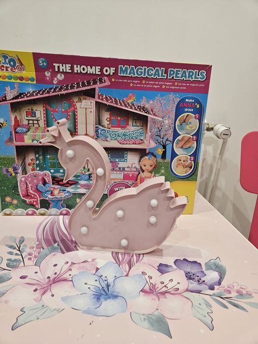 Ikea stolik lack  krzesełko mamut taboret x 2 zabawki dla dziewczynki