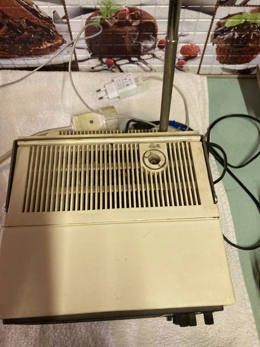 Вінтажни телевизор