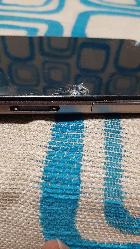Xperia Sony Z1 Compact uszkodzony ekran