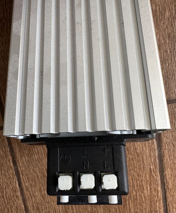 Обогреватель EHG 100 nvent 110-250v 100w 0,450A IP20