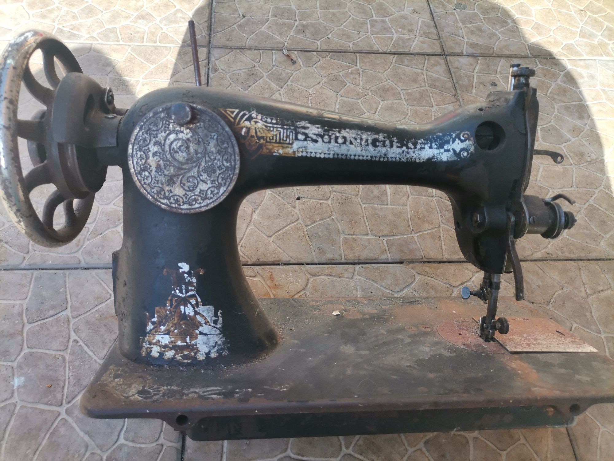 Máquina de costura antiga singer