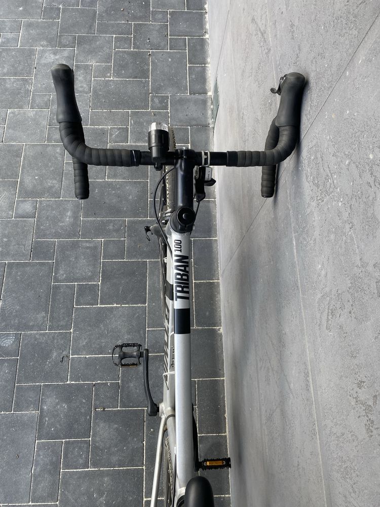 TRIBAN 100 rozmiar L gravel